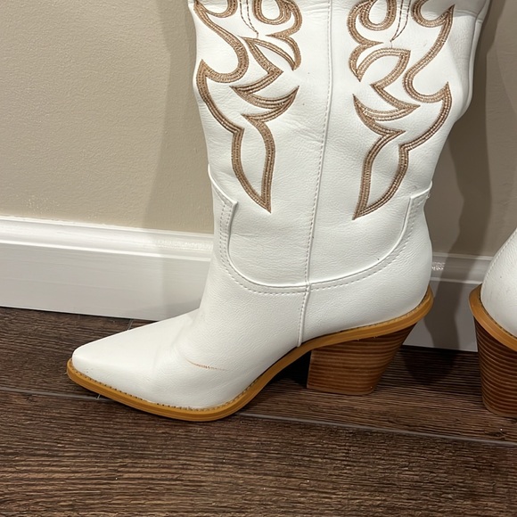 Billini boots - Picture 3 of 6